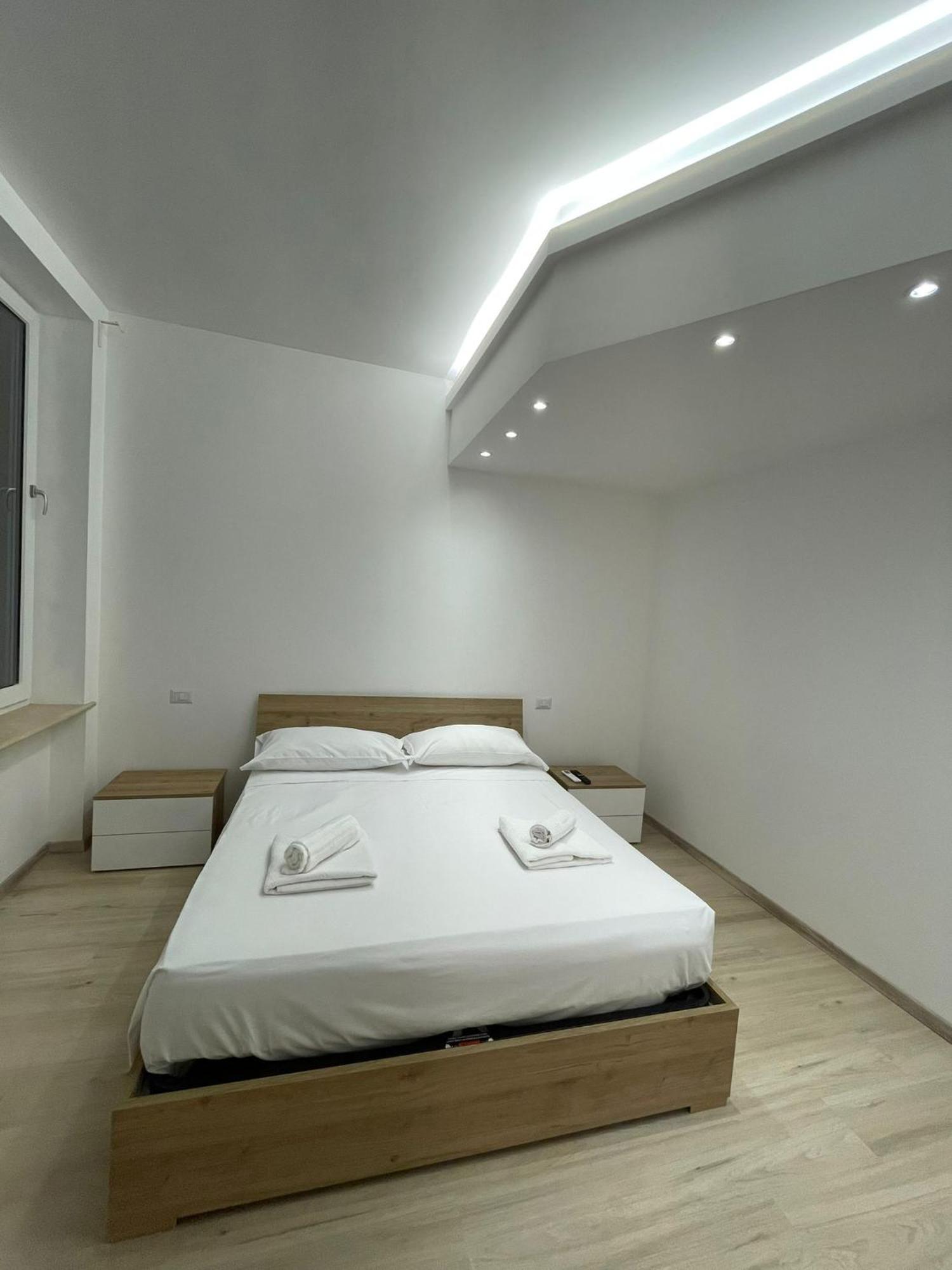 Villa Milano Apt N.4 מראה חיצוני תמונה