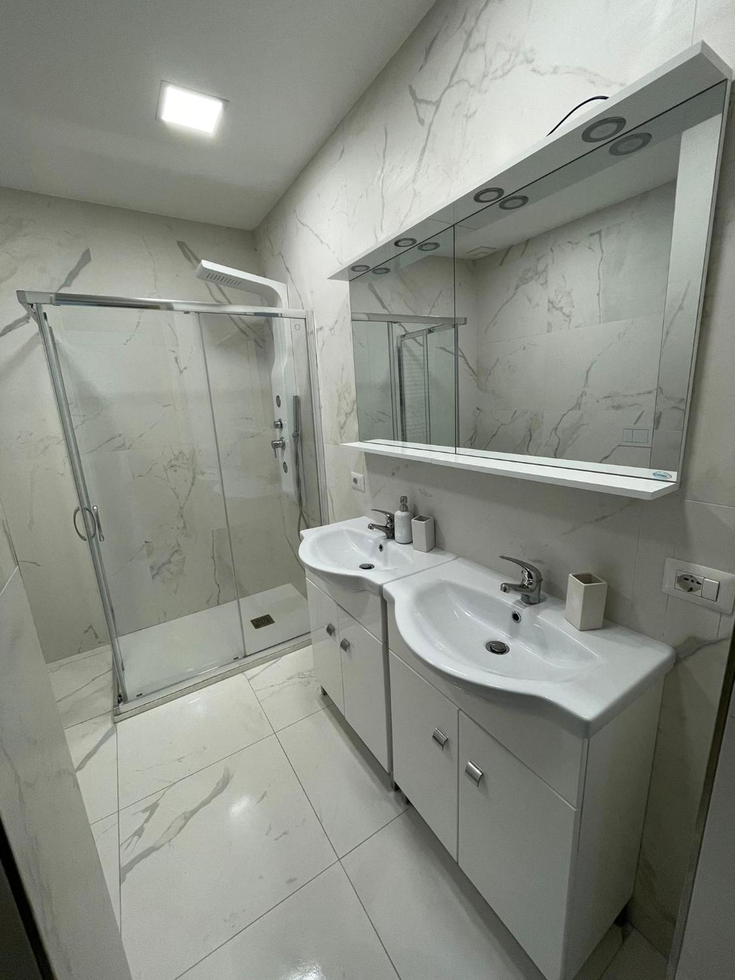 Villa Milano Apt N.4 מראה חיצוני תמונה